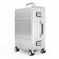 Металлический чемодан Xiaomi Mi 90 Points Smart Version Metal Suitcase 20 дюймов Silver