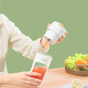 Беспроводная соковыжималка блендер Xiaomi Zhenmi Direct Drink Portable Juicing Cup 340 ml Orange (ZMGZ-J5) - фото 4
