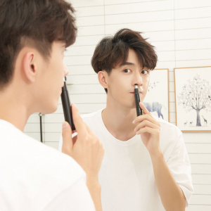 Электрический триммер для носа Xiaomi ShowSee Electric Nose Hair Trimmer Black (C1-BK) - фото 2