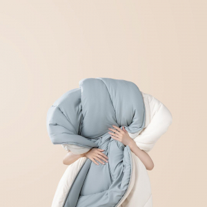 Зимнее одеяло Xiaomi 8H Little Warm Bear Warm Lazy Quilt D10 Grey 1840g (200x230cm) - фото 2