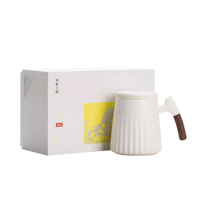 Фарфоровая чашка для чая с керамическим фильтром Xiaomi Zesee Selected Ceramic Tea Cup White фарфоровая чашка для чая с керамическим фильтром xiaomi zesee selected ceramic tea cup white
